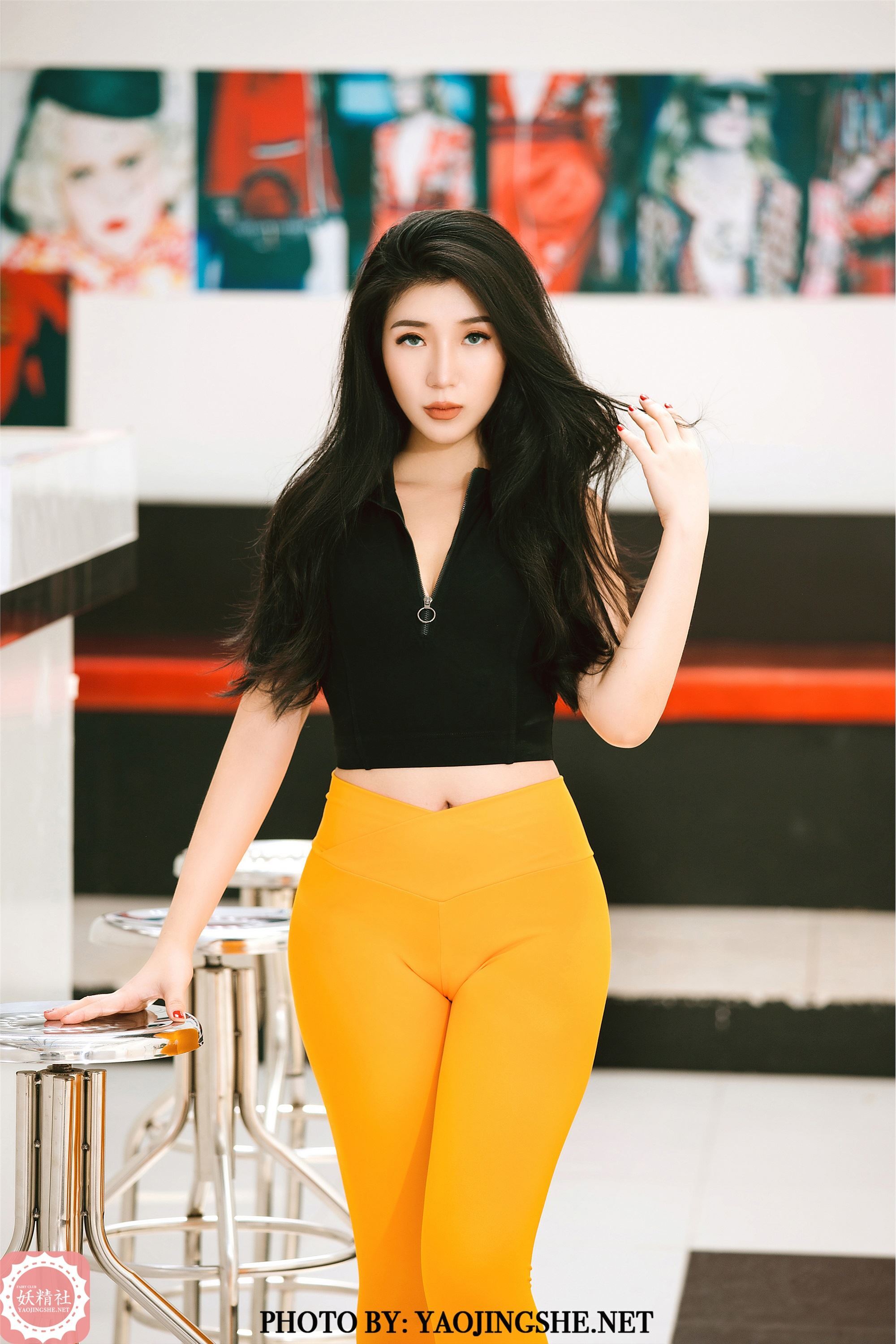 YAOJINGSHE 妖精社 V2012《秋韵-健身蜜桃》